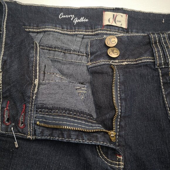 DC Jeans Curvy Ladies Size 14 Dark Wash Straight Legs Jean Shorts - Picture 7 of 11